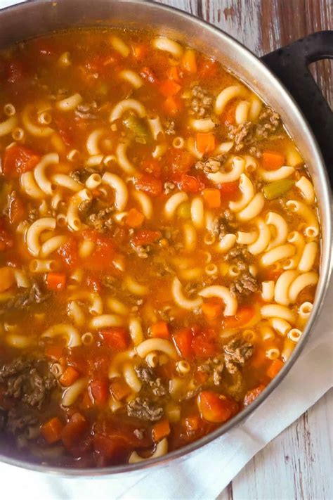 hamburger soup with macaroni noodles